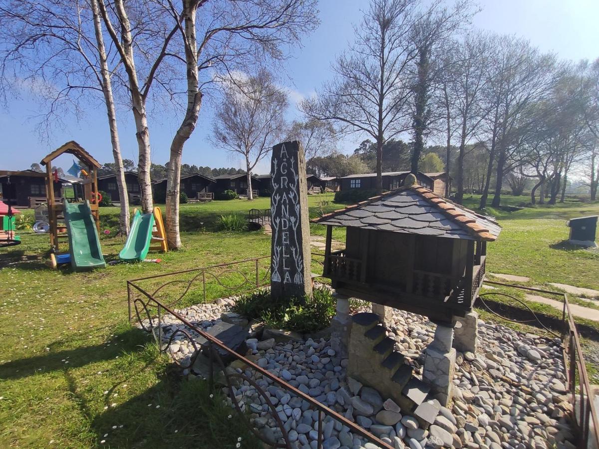 Camping A Grandella El Franco Luaran gambar