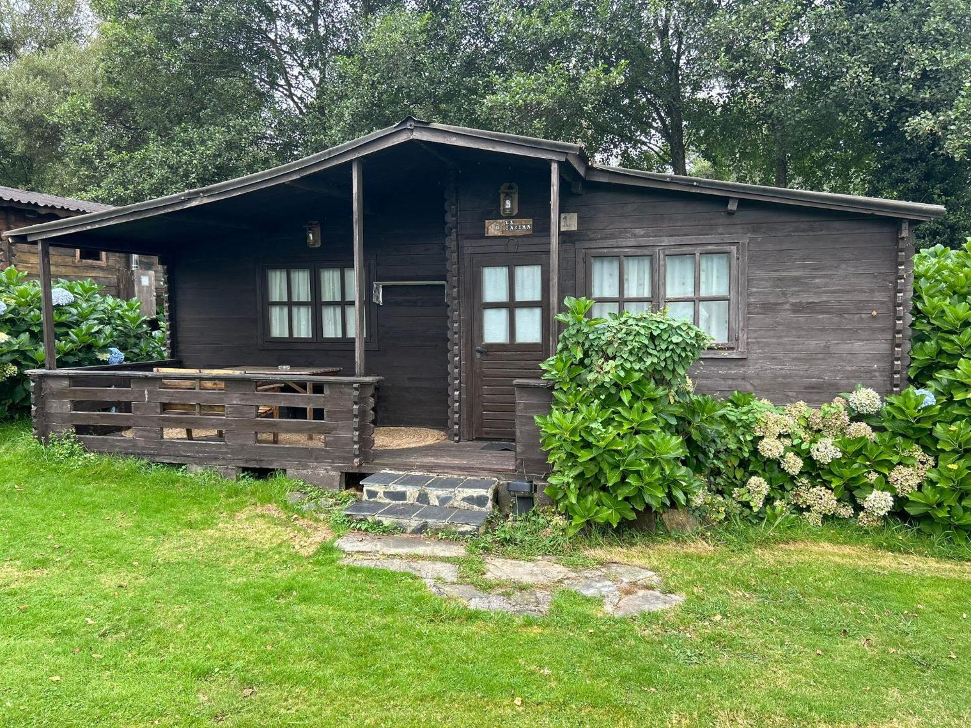 Camping A Grandella El Franco Luaran gambar