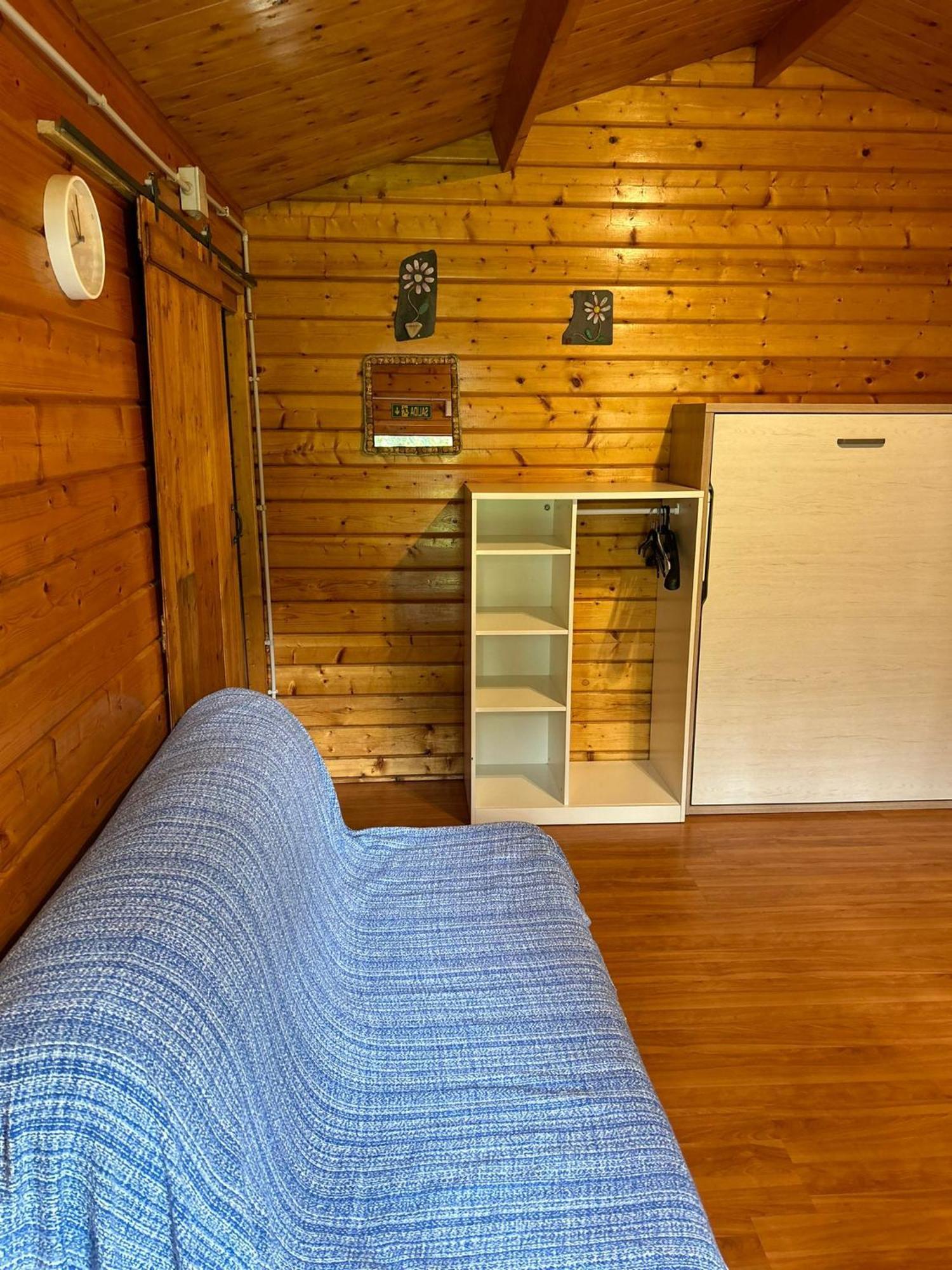 Camping A Grandella El Franco Bilik gambar