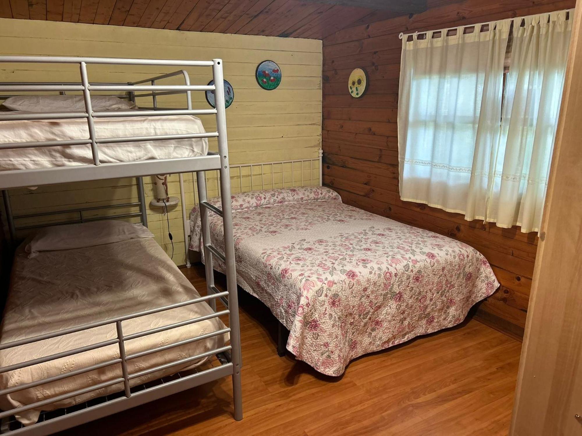 Camping A Grandella El Franco Bilik gambar