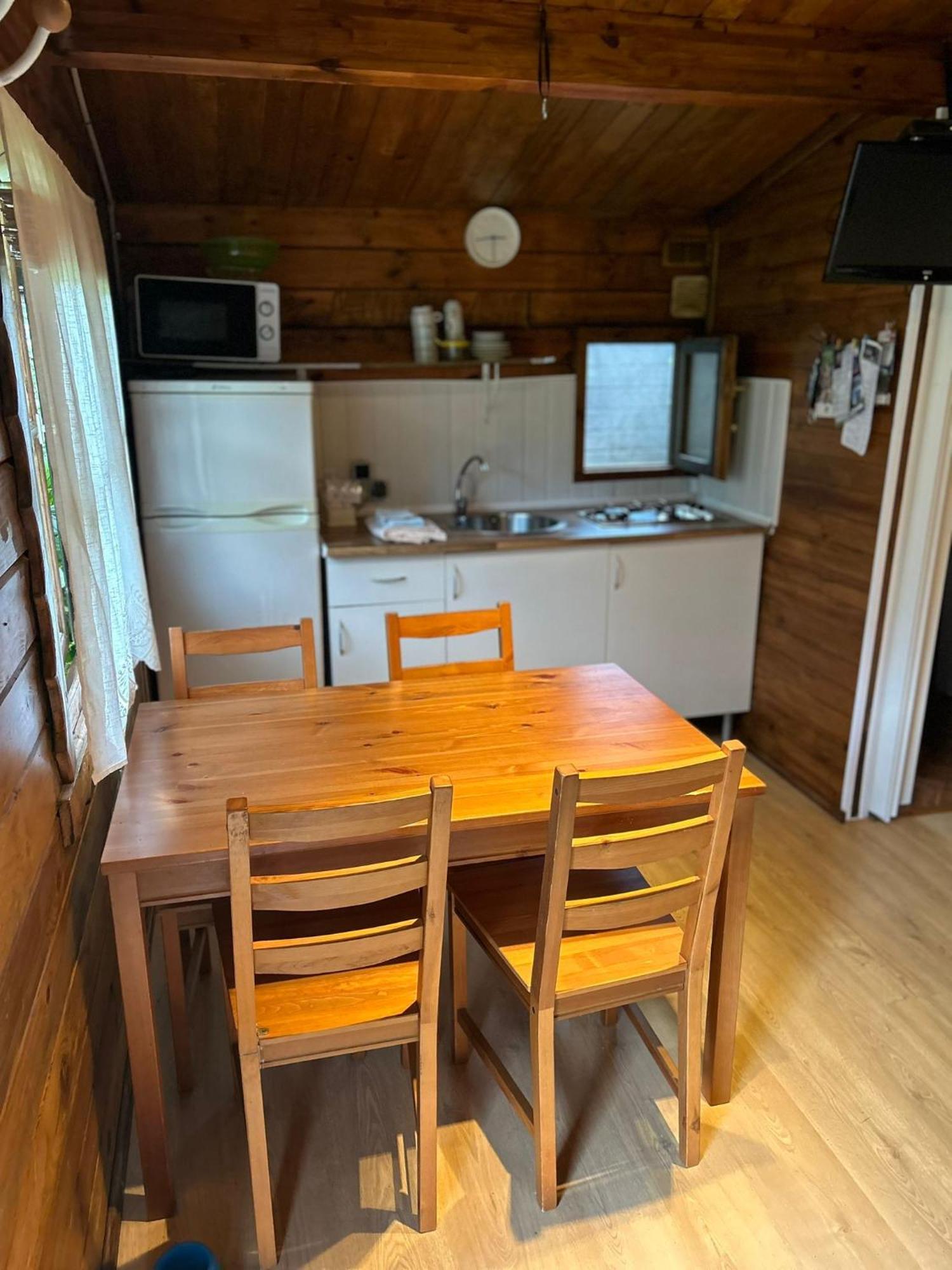 Camping A Grandella El Franco Luaran gambar