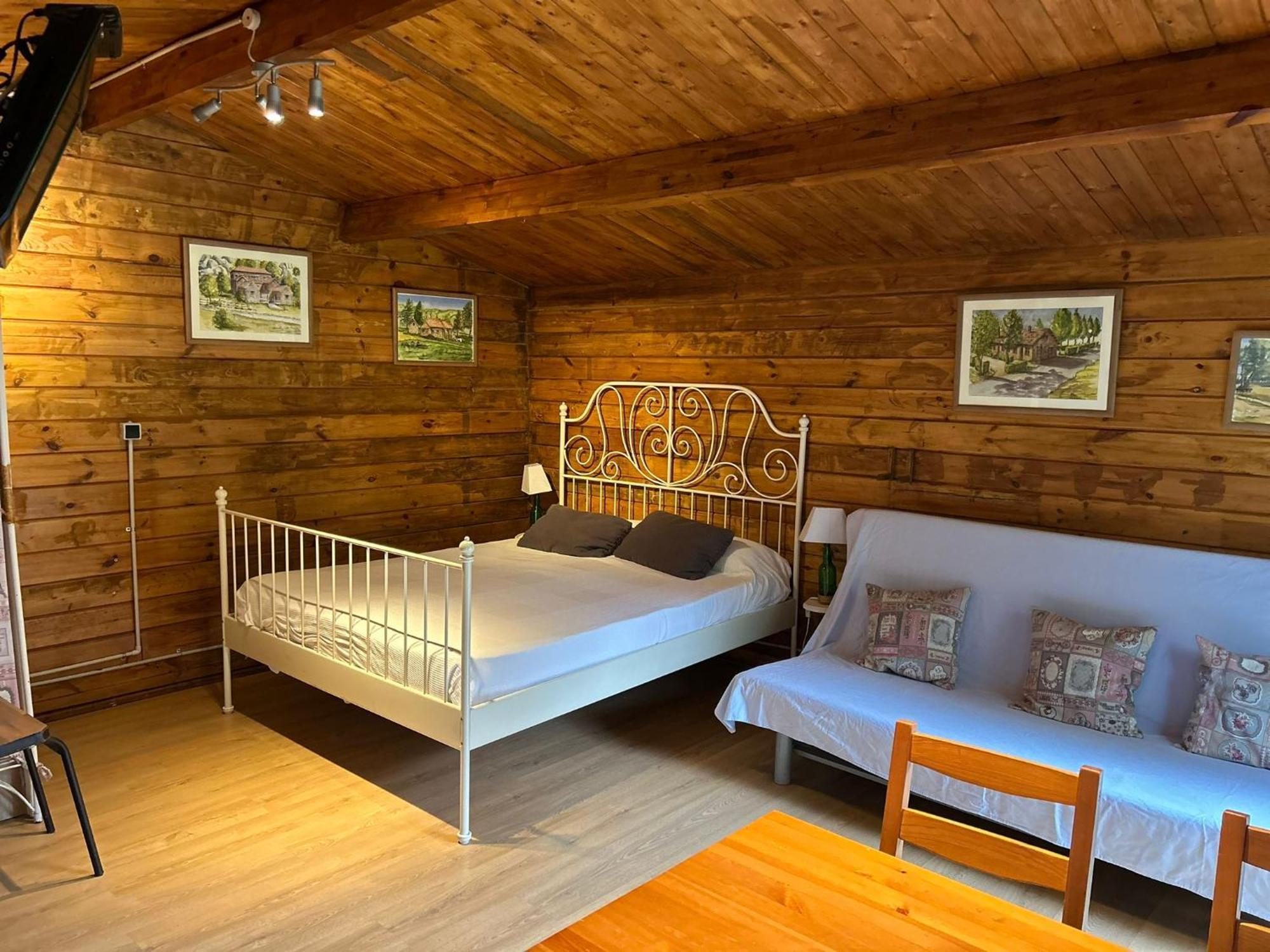 Camping A Grandella El Franco Luaran gambar