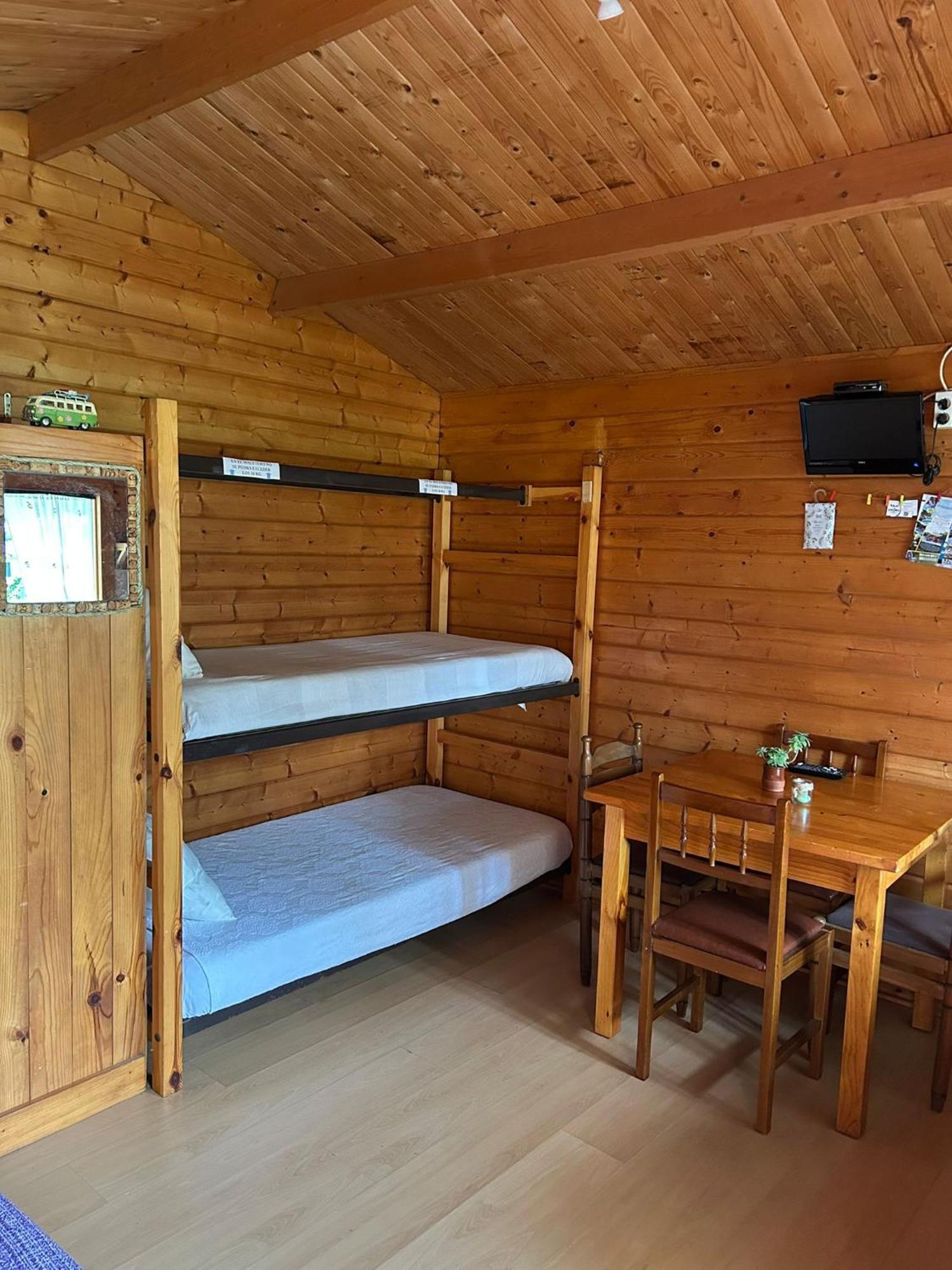 Camping A Grandella El Franco Luaran gambar