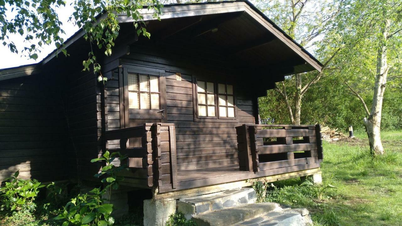 Camping A Grandella El Franco Luaran gambar